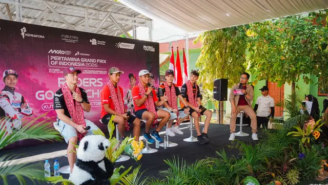 Jelang MotoGP Indonesia 2026, Mario Suryo Aji dan Veda Ega Pratama Bagi Kisah Perjuangan di Hadapan Siswa