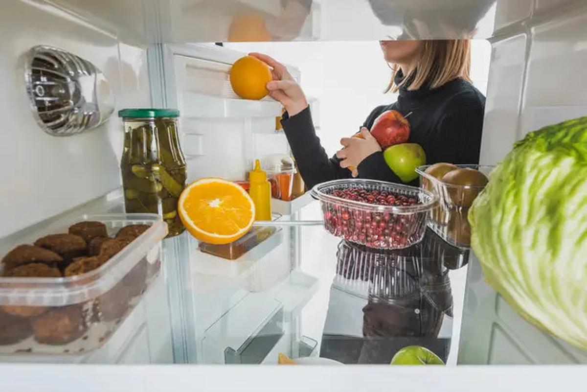 Trik Simpan Daun Bawang dan Seledri Tetap Segar Selama 2 Minggu Tanpa Freezer