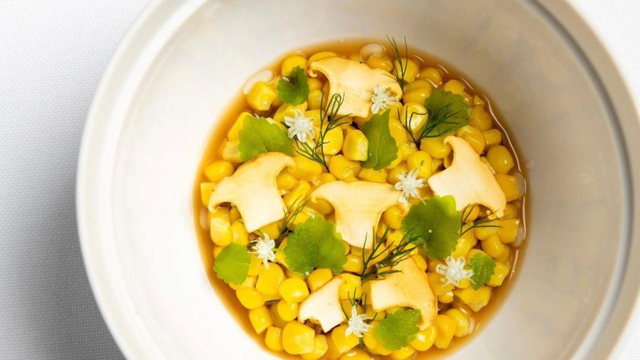Corn with Rice and Chanterelles menu vegan di Eleven Madison Park