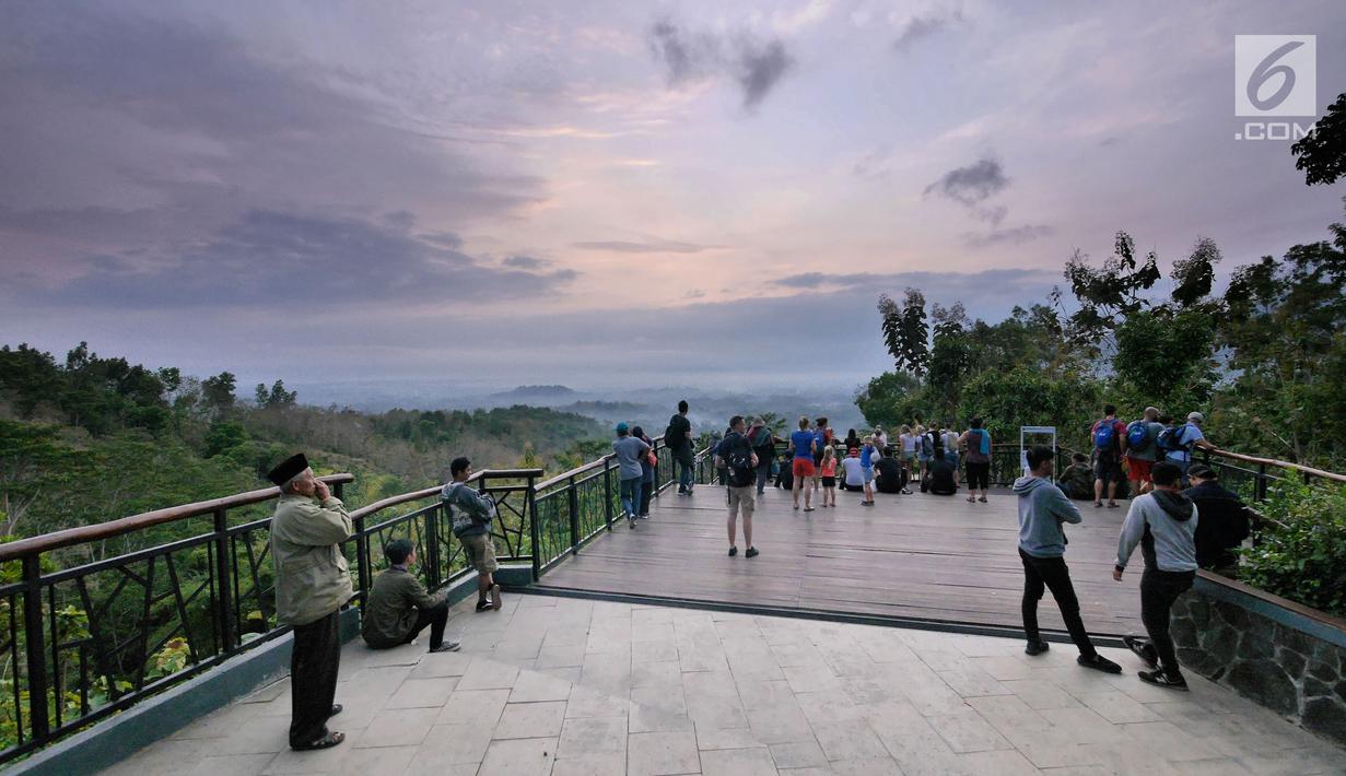 Foto Melihat Kemegahan Candi Borobudur Dari Punthuk Setumbu Regional Liputan6 Com