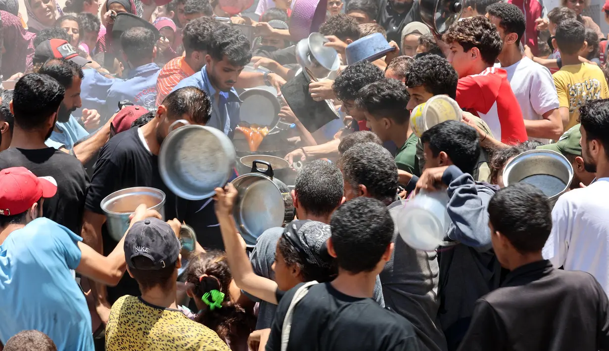 Sejumlah ahli ketahanan pangan mengatakan bahwa kelaparan masih mengancam satu dari lima orang di Gaza. (Omar AL-QATTAA/AFP)