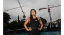 Perenang Indonesia, Raina Saumi Grahana, hingga sore mengikuti foto sesi bersama Bola.com di Kolam Renang Cikini, Jakarta, Senin (31/10/2016). (Bola.com/Vitalis Yogi Trisna)