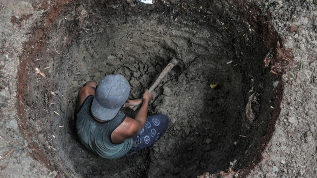 Perlu diketahui, sumur resapan bisa dibangun di manapun dengan metode yang mudah dan murah. Biasanya sumur resapan dibangun di pekarang rumah.