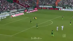 Berita video highlights Bundesliga 2017-2018 antara Werder Bremen melawan Freiburg dengan skor 0-0. This video presented by BallBall.