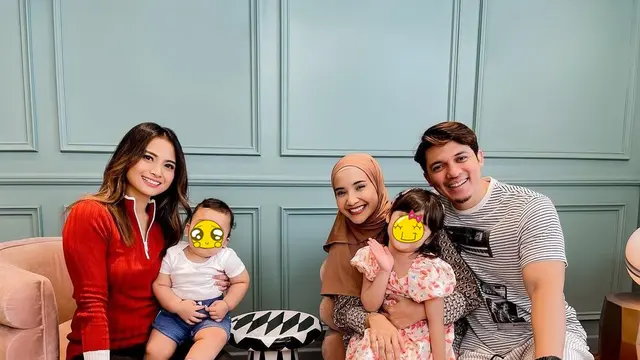 5 Momen Pertemuan Acha Septriasa dan Irwansyah, Sikap Zaskia Sungkar Disorot