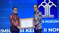 Kemenkumham Raih 2 Penghargaan Terkait Kinerja Pelayanan Publik
