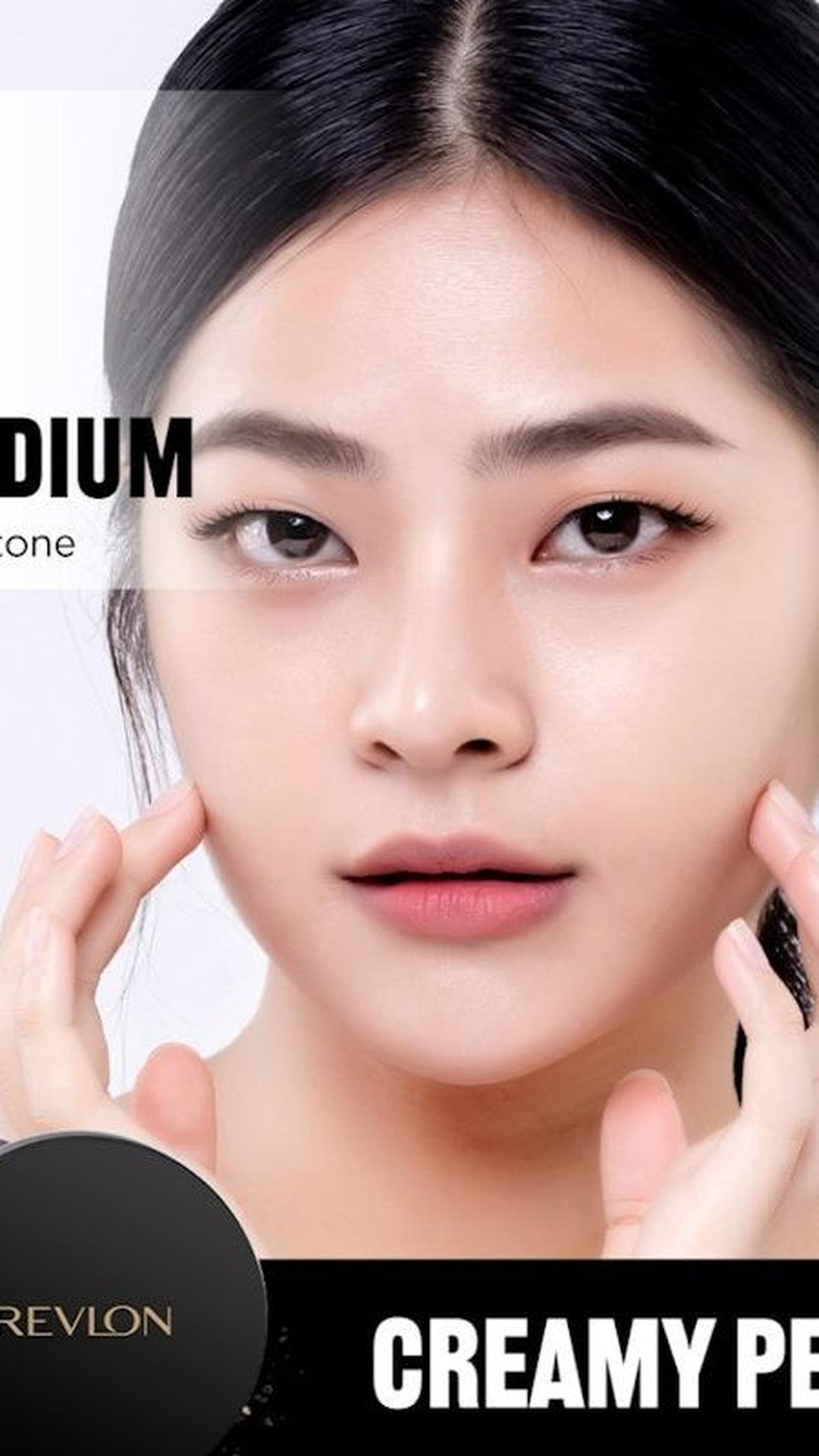 <b>Revlon Touch & Glow Face Powder</b>