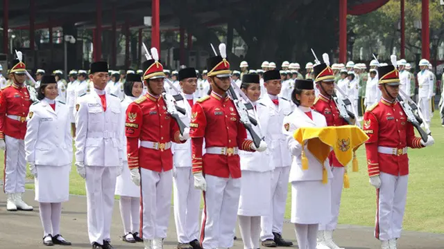 Tim Paskibraka Nasional Dapat Kejutan Tabungan Britama Rp 241 Juta dari Bank BRI   