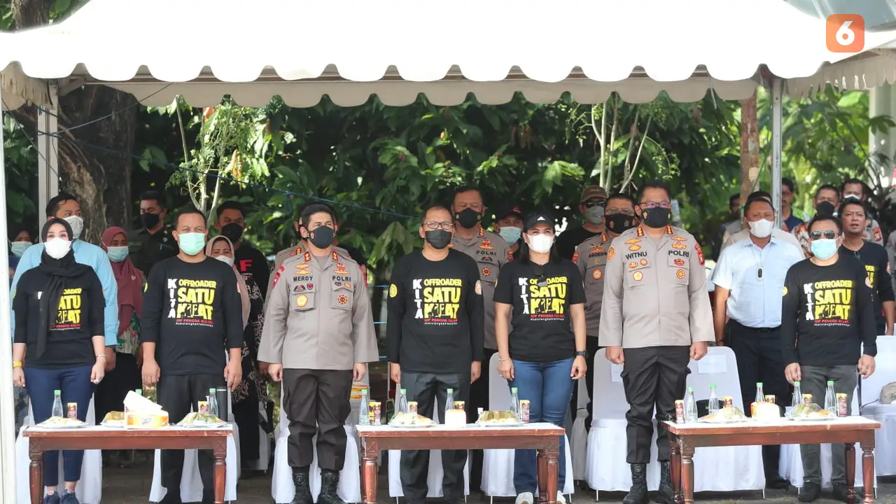 Danny Pomanto hadiri vaksinasi Covid-19 massal IOF Sulsel (Liputan6.com/Fauzan)