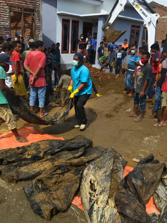 Penemuan 30 Jenazah Korban Tsunami Aceh Bikin Kaget Warga