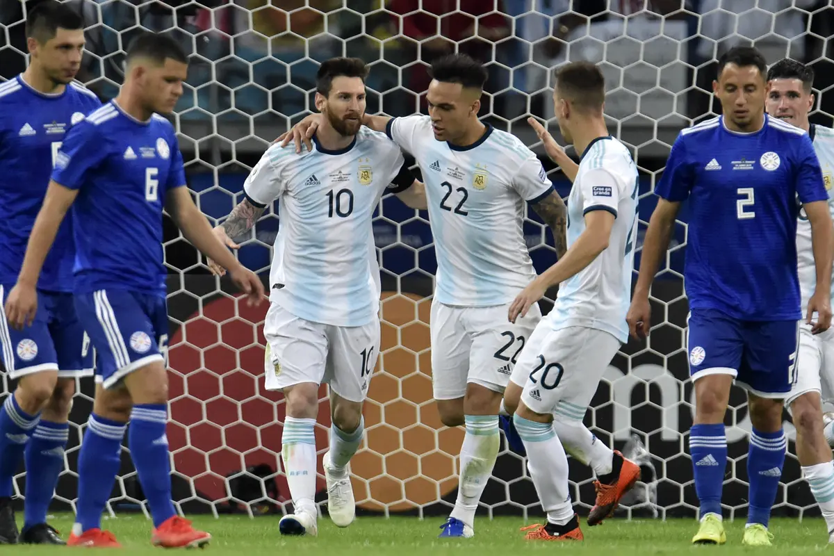 Argentina v Paraguay
