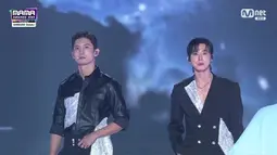 Para penggemar di seluruh dunia memberikan respon yang kuat terhadap pertunjukan yang telah ditunggu-tunggu ini. Di twitter kata TVXQ bahkan mendominasi trending topic hingga menembus angka 190 ribu cuitan. (Foto: Twitter/ tvxq.official)