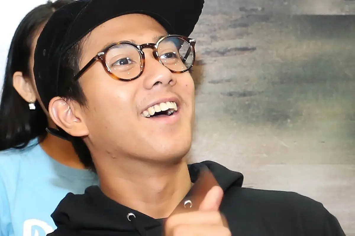 [Bintang] Iqbaal Ramadhan