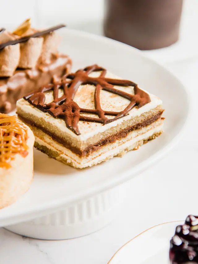Cita Rasa Dessert Box Tiramisu ala Rumahan serupa dengan Hidangan di Kafe