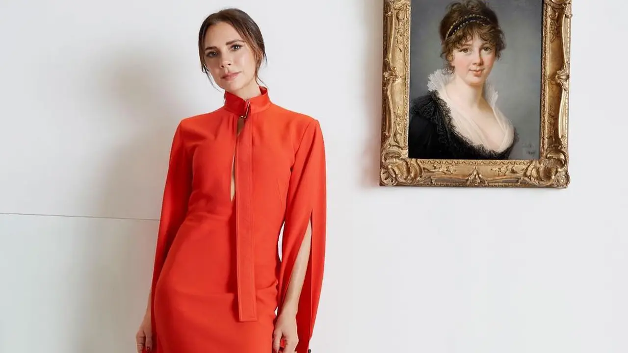 Victoria Beckham. (dok. @victoriabeckham/https://www.instagram.com/p/BrFn0BpAoxr/Indah Permata Niska)