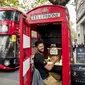 Red Box di Inggris yang diubah jadi Lovefone oleh Fouad Choaibi. (AFP)