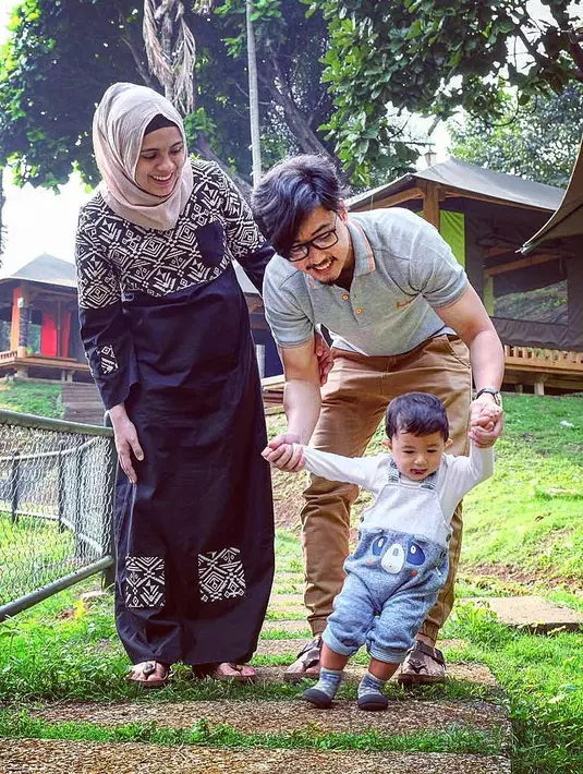 Nycta Gina dan Rizky Kinos