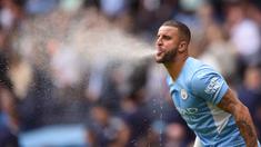 Kyle Walker merupakan salah satu bek kanan terbaik di dunia yang dimiliki oleh Manchester City. Didatangkan dari Tottenham dengan harga 47,5 juta euro pada 2017 lalu, Walker mampu tampil sepadan dengan biayanya. Ia tercatat memiliki gaji 110 ribu euro per minggu. (AFP/Oli Scarff)