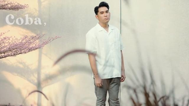 Di bawah naungan Sony Music, Jesenn merilis single Bukan Pilihan.