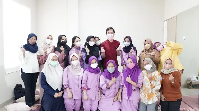 Neonatus Lewat Pelatihan Resusitasi