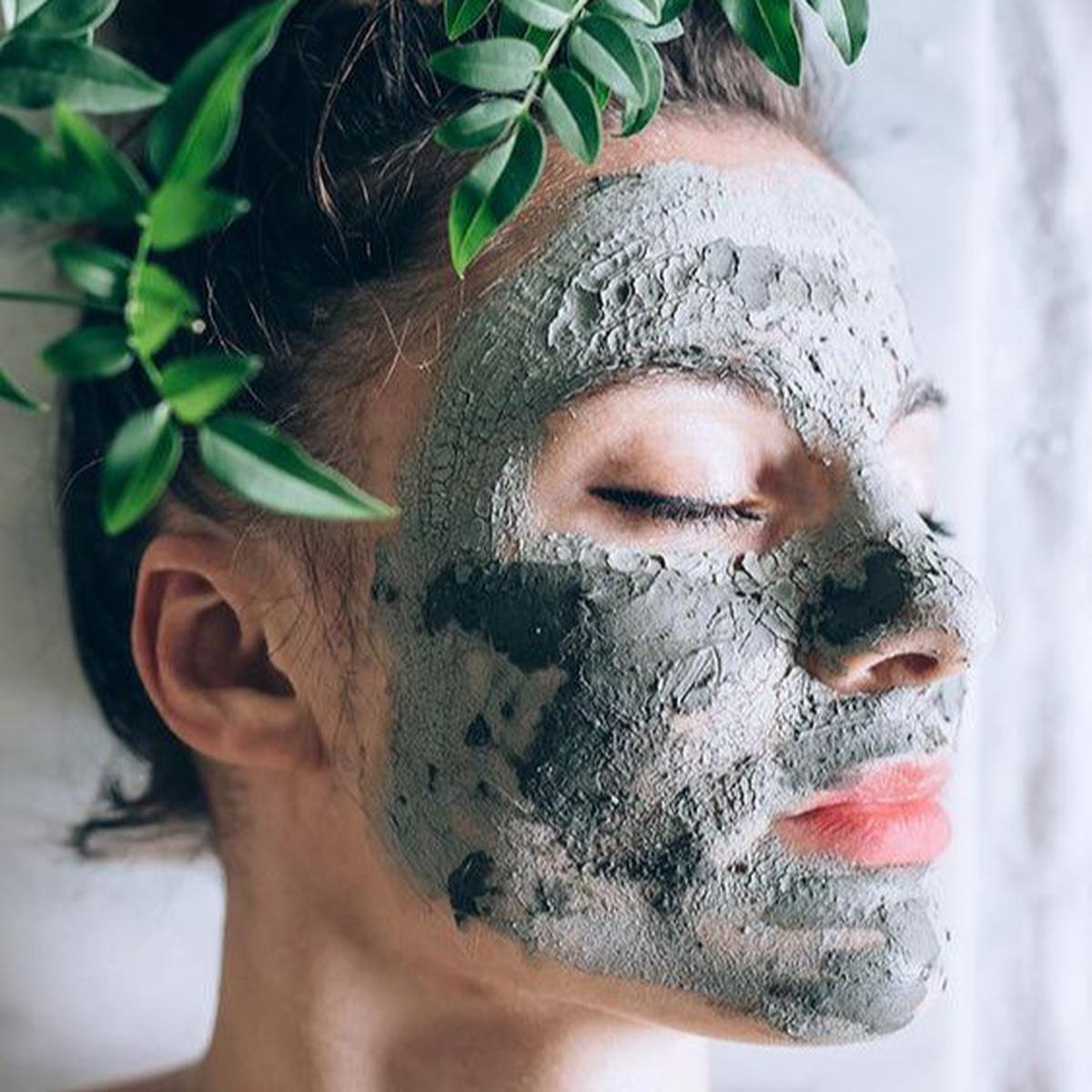 Ilustrasi Bentonite Clay (©Pinterest)