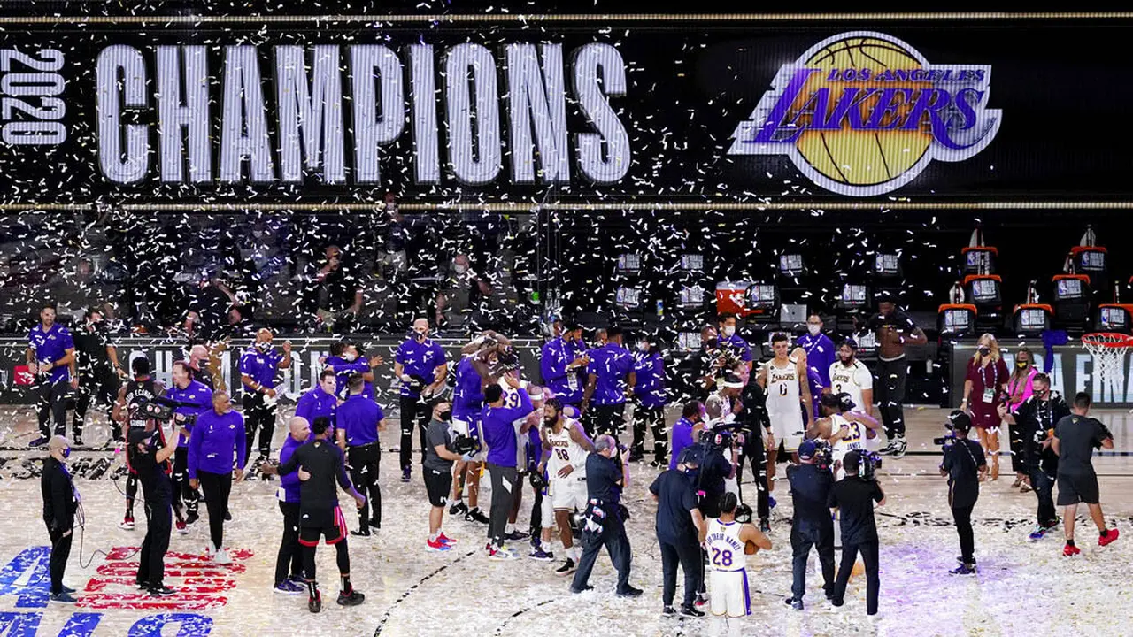 Bungkam Miami Heat, LA Lakers Kunci Gelar Juara NBA 2020
