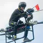 Seorang pria bernama Zhao Deli, telah menciptakan motor terbang dengan berbentuk drone raksasa yang disebut Jin Dou You. (Ride Apart)