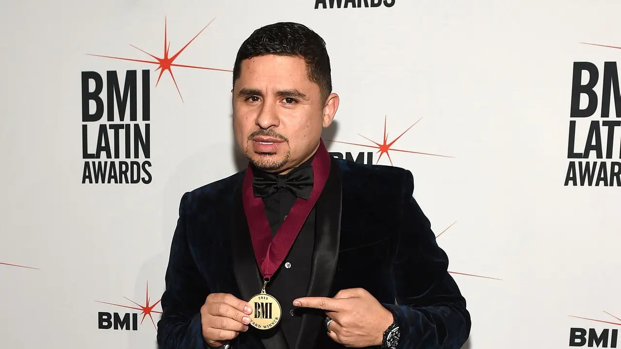 [Bintang] Larry Hernandez