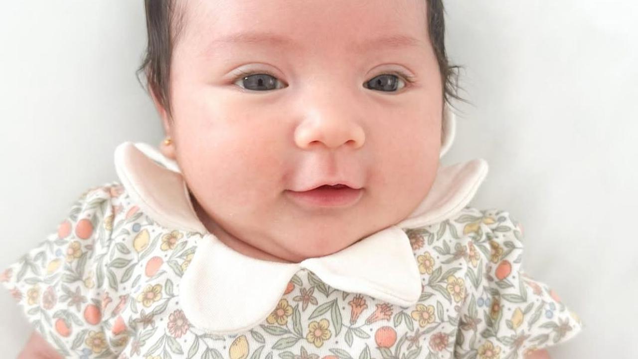 Jessica Iskandar Pamerkan Wajah Baby Hagia Usia 40 Hari, Doa dan Pujian Mengalir Deras