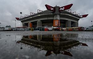 Pemandangan umum stadion sebelum pertandingan Serie A Italia antara AC Milan dan Parma di Stadion San Siro di Milan, pada tanggal 26 Januari 2025. (Piero CRUCIATTI/AFP)