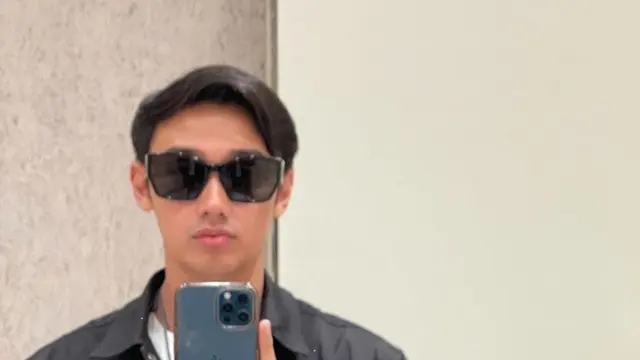 Caesar Hito punya wajah yang tampan