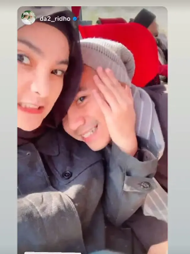 6 Momen Bulan Madu Ridho DA dan Istri ke Turki, Romantis Nikmati Salju