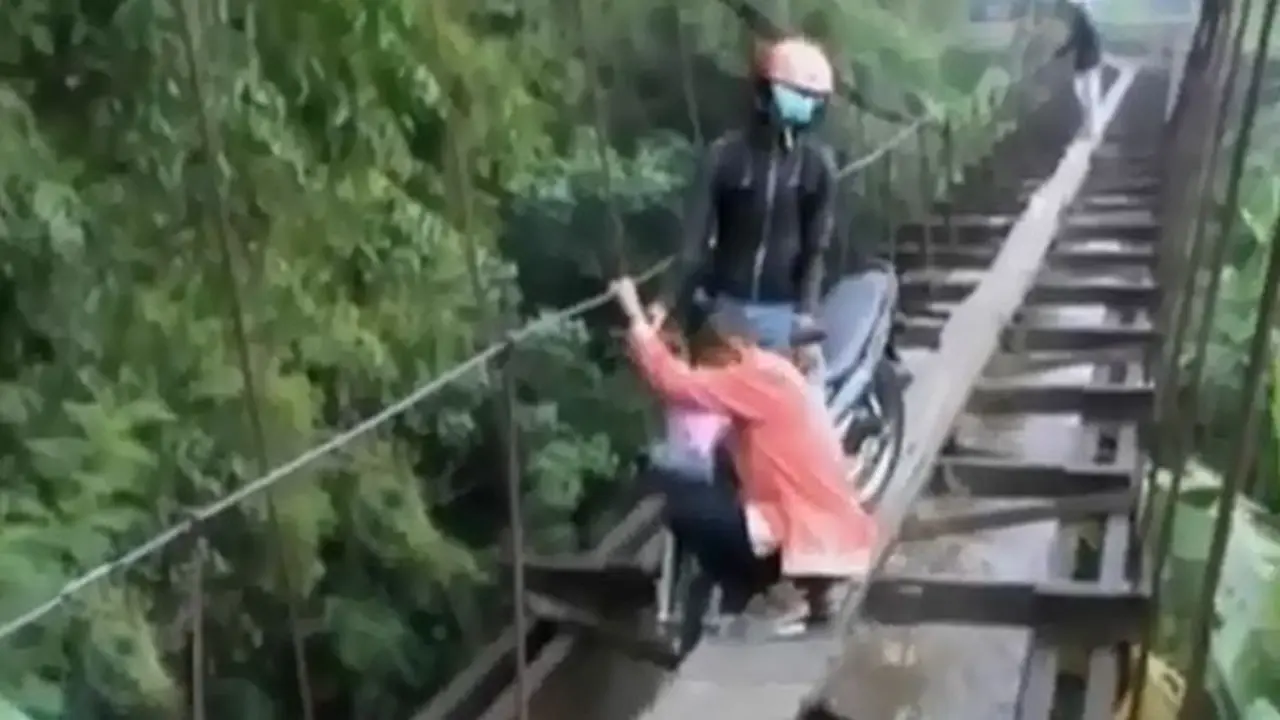 Jembatan-Pintas