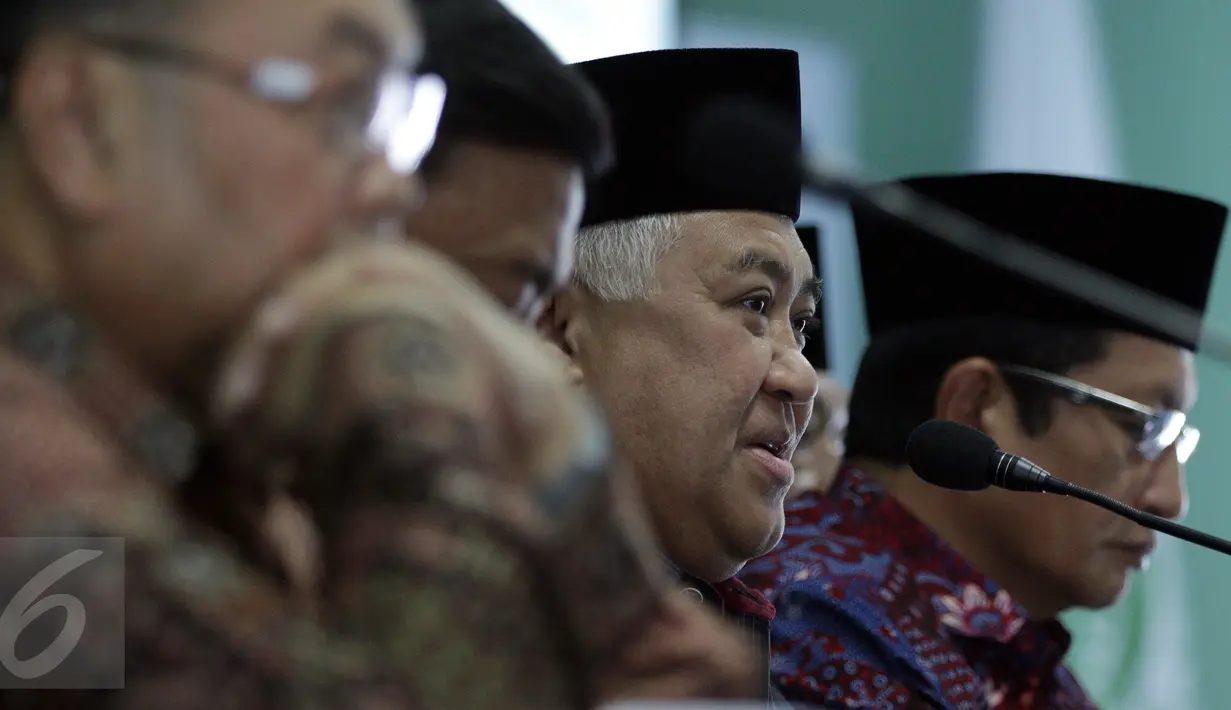 Ketua Dewan Pertimbangan MUI, Din Syamsuddin memberikan keterangan pers, Jakarta Rabu (18/1). Pemerintah dan MUI akan menggelar Rapat Pleno ke-14 Dewan Pertimbang MUI yang bertajuk ‘Kerjasama Ulama-Umara untuk Kemajuan Bangsa’.(Liputan6.com/JohanTallo)