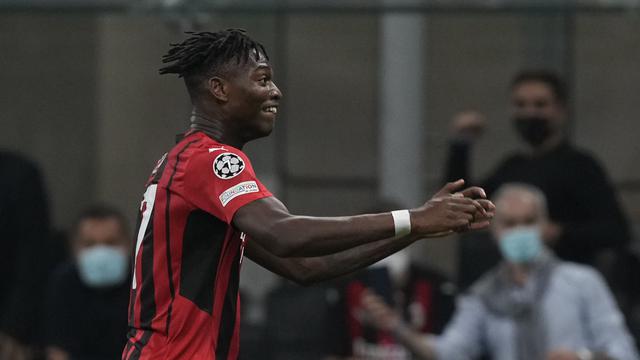 Franck Kessie Dikartu Merah, AC Milan Takluk Atas Atletico Madrid