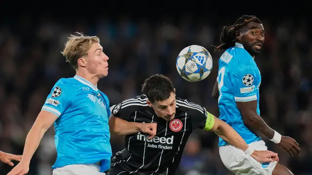 Napoli vs Eintracht Frankfurt
