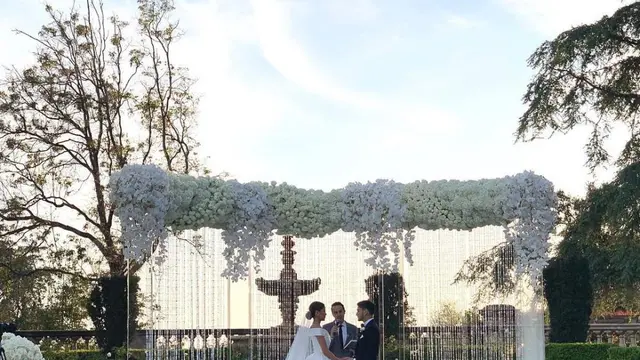 Momen Pernikahan Kezia Toemion & Aditya Trihatmanto di Los Angeles (Instagram/@frankhutapea via Brilio.net)