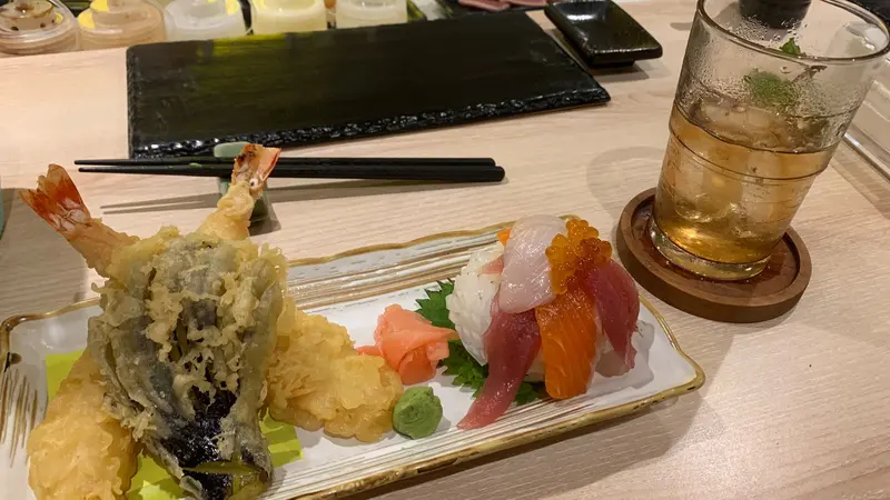 Menu ebi tempura di Guresu Dining, restoran Jepang berkonsep omakase