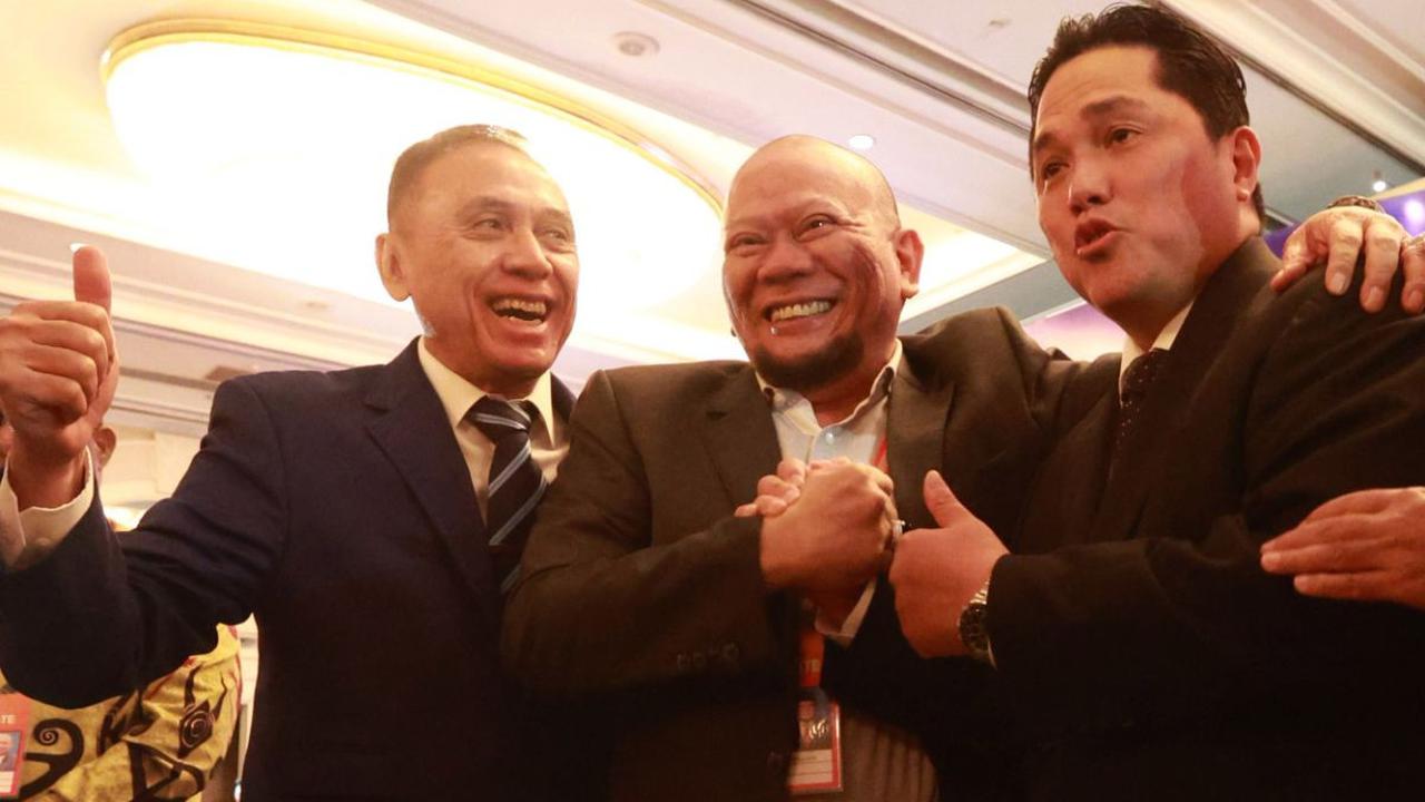 La Nyalla Mahmud Mattalitti tercatat mendapatkan total 3.132.076 suara. Sedangkan Agus Rahardjo mendapatkan 2.205.069 suara.&nbsp;