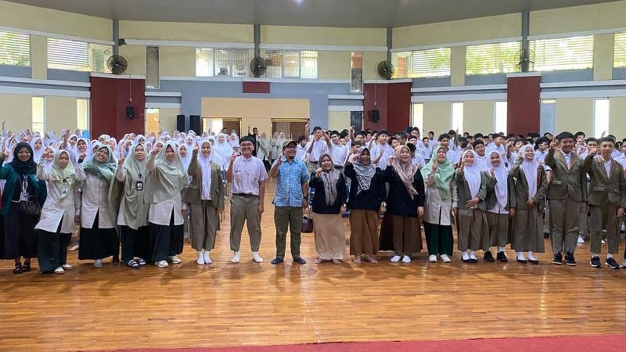 KPU Makassar Gencarkan Pendidikan Politik Pemilih Pemula di Sekolah