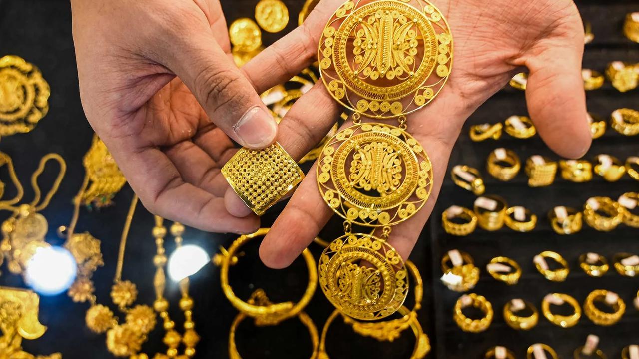 FOTO: Harga Emas Awal 2026 Cetak Rekor Tertinggi