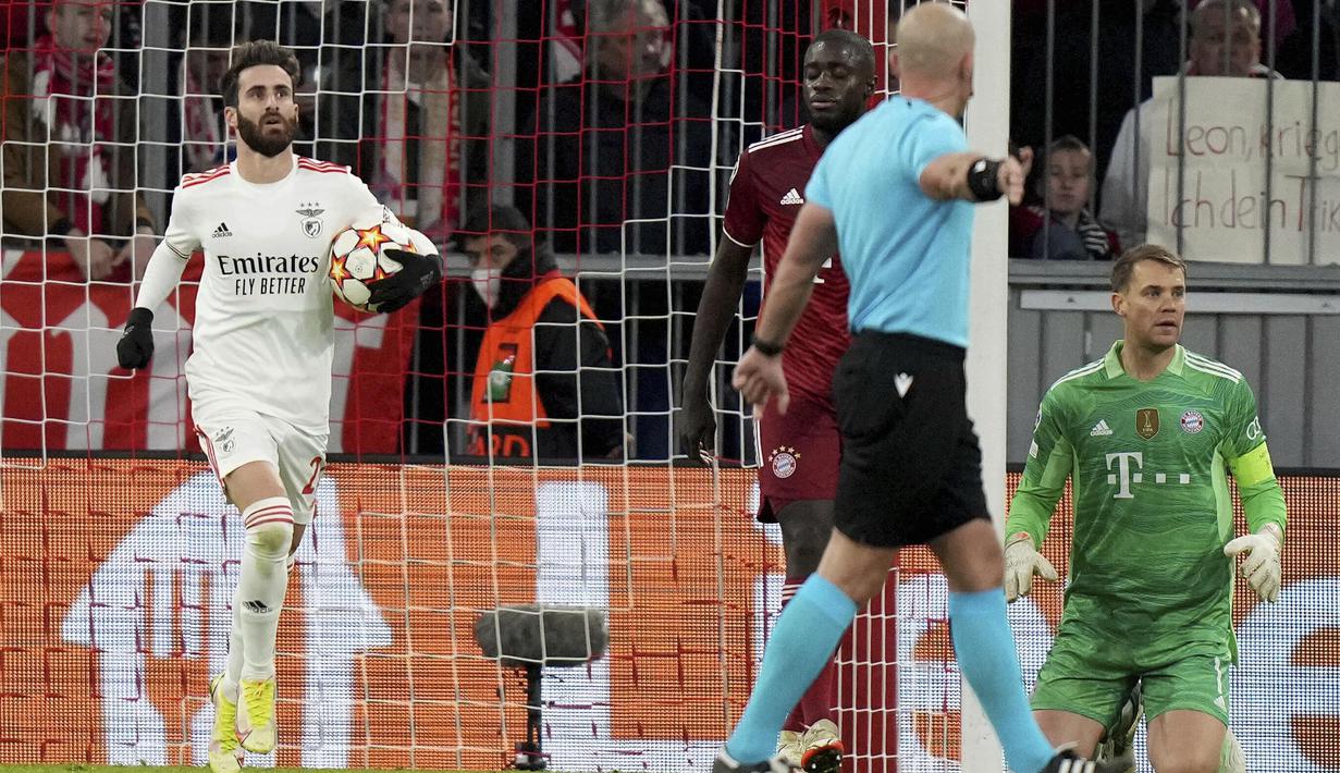 Sementara Benfica sempat memperkecil ketinggalan berkat gelontoran gol yang dicetak oleh Morato dan Darwin Nunez. (AP/Matthias Schrader)