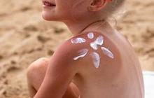 14 Rekomendasi Sunscreen Untuk Anak, Mulai Harga Termurah