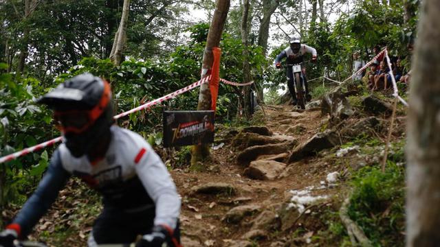 Mohammad Abdul Hakim - 76 Indonesian Downhill 2022