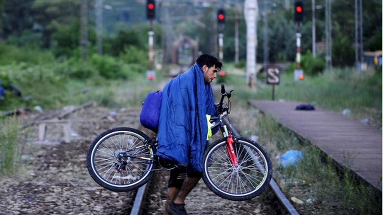 Cari pelindungan, para imigran Suriah rela gowes sepeda ribuan Km