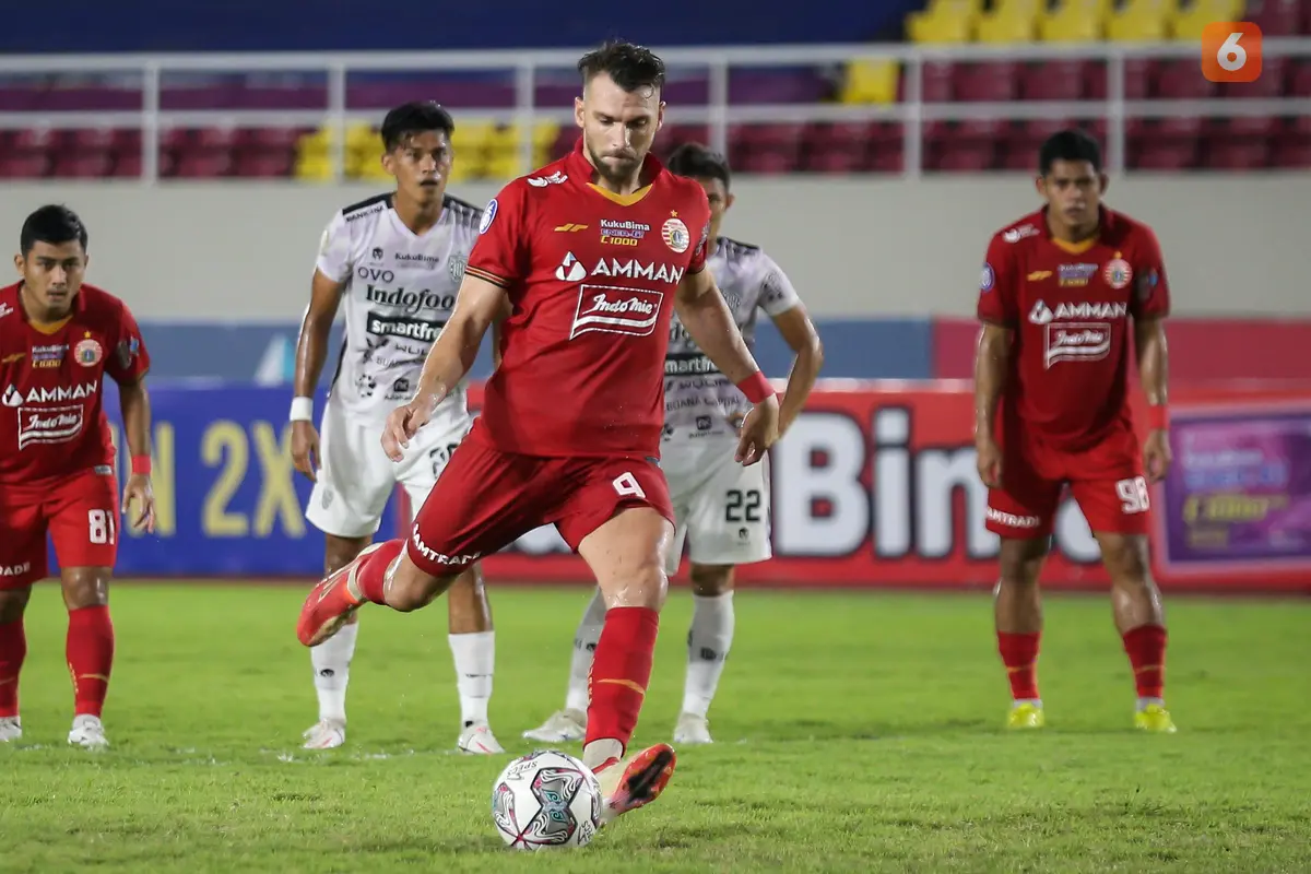 Foto: Hasil BRI Liga 1, Persija Jakarta Gagal Eksekusi Penalti dan Bali United yang Banyak Buang Peluang