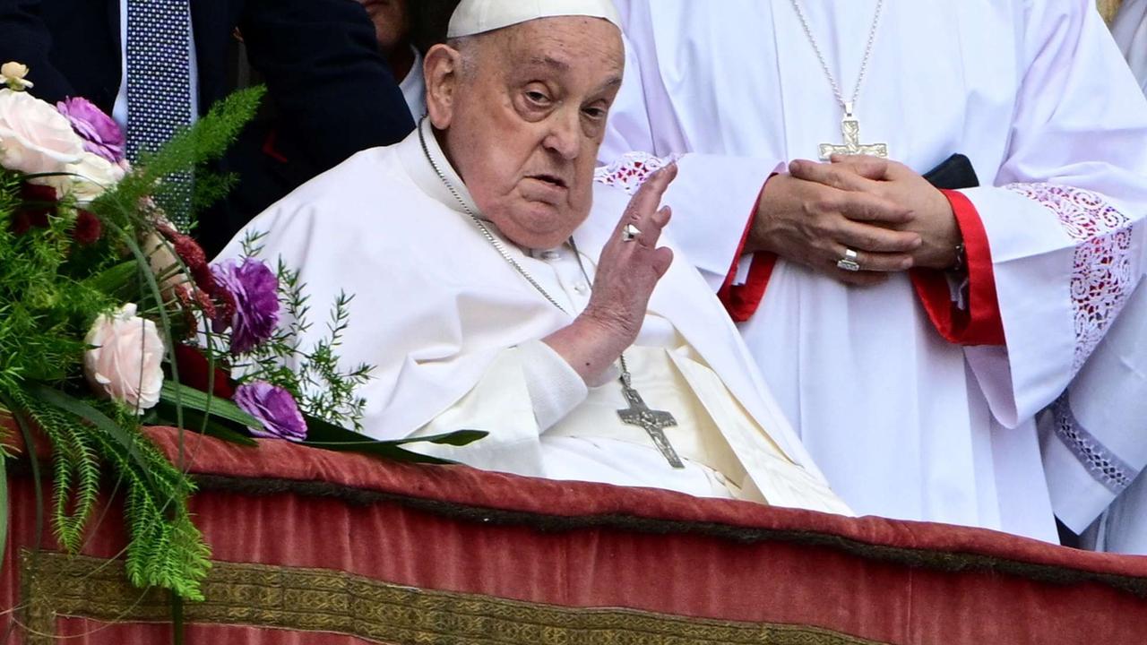 Momen Terakhir Paus Fransisksus Sapa Ribuan Umat Katolik di Misa Paskah
