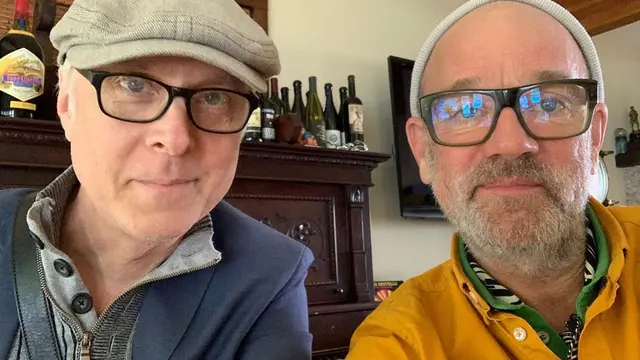 Bill Rieflin dan Michael Stipe (Instagram/ rem)