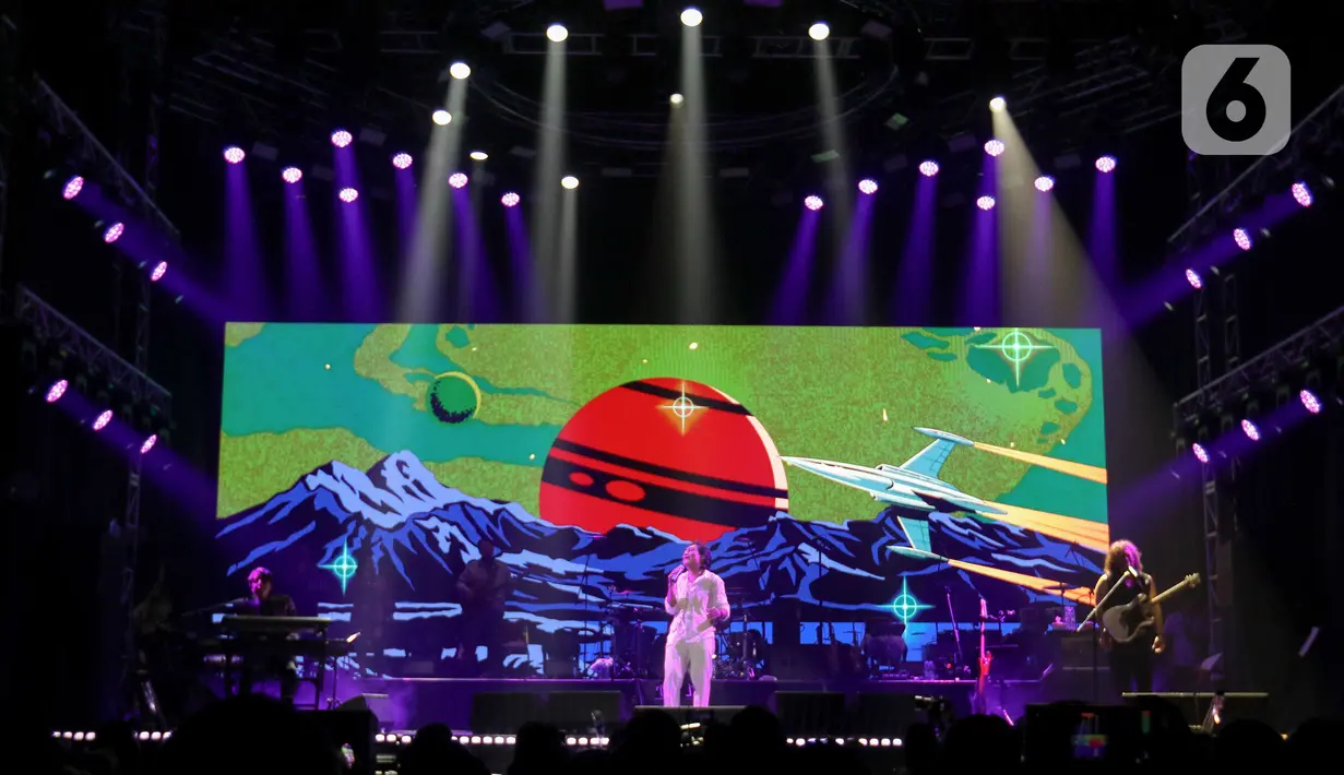 Konser 36 tahun Kla Project mengambil tajuk Aertenitas. (Liputan6.com/Herman Zakharia)