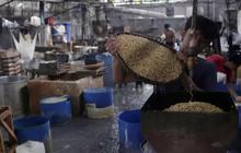 FOTO: Fokus Sektor Produksi, Penyaluran KUR Capai Rp131,84 Triliun hingga Juni 2025